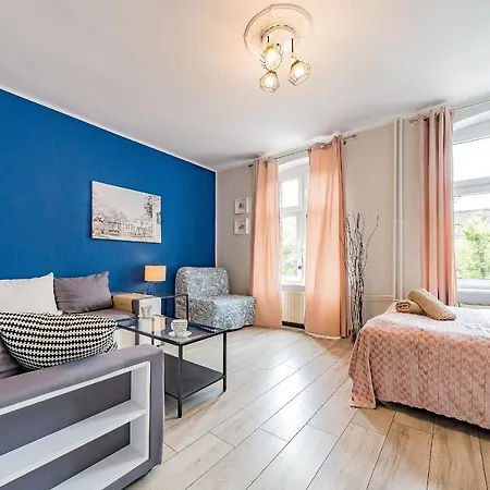 Przytulny Z 2 Sypialniami Na Starym Miescie/ 2bedrooms Old Town Apartamento *